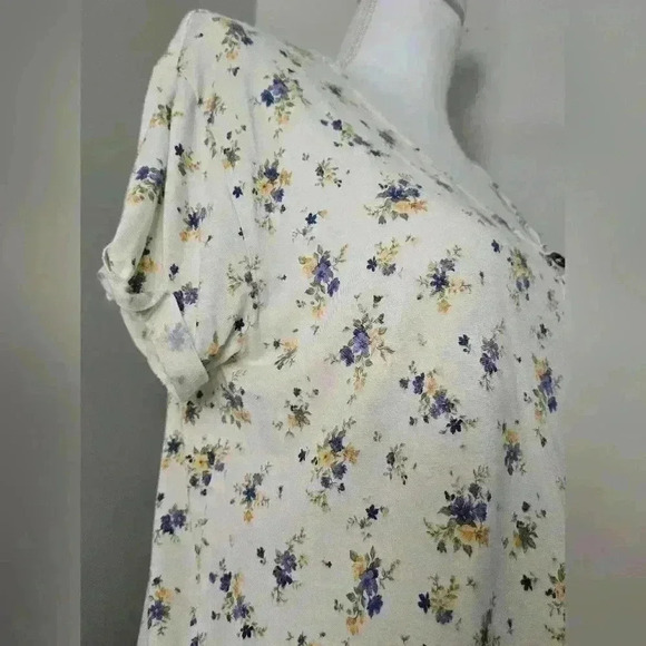 American Eagle Floral Button-Down Tie Front Top - Picture 8 of 10